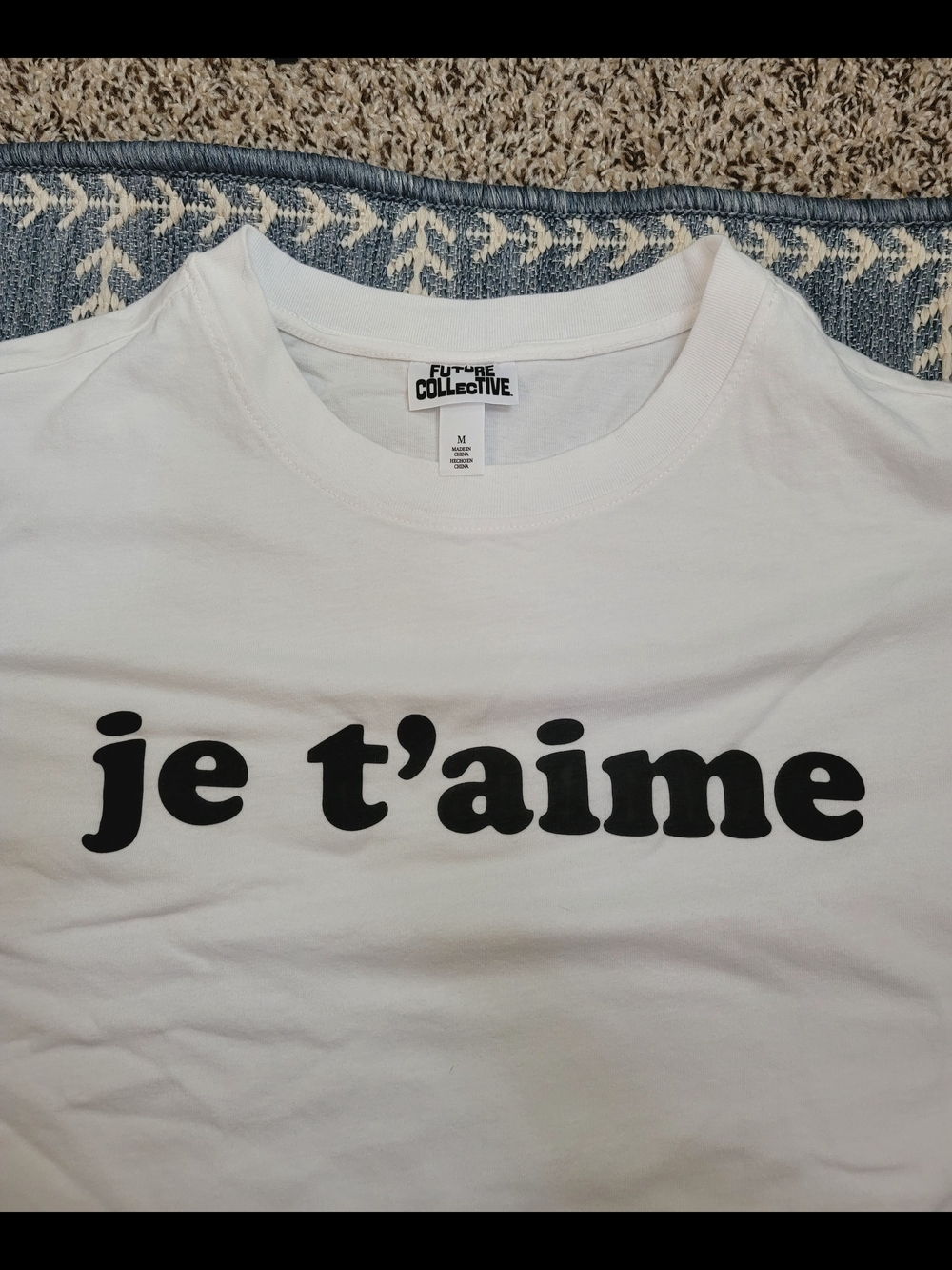 White 'je t'aime' Graphic Tee - Short Sleeve Cotton Top - Picture 2 of 5